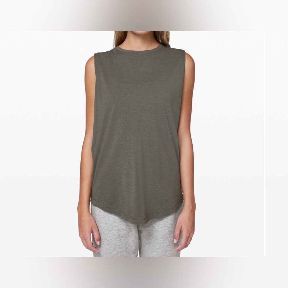 Lululemon Brunswick Tank Grey Sage Green